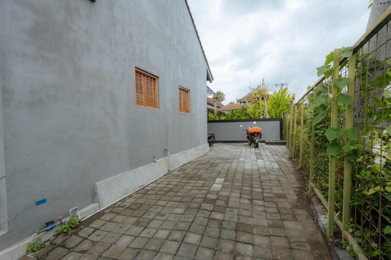 Bubu Canggu Guesthouse Exterior foto